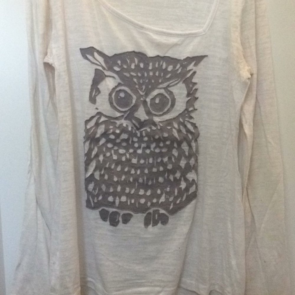 T-shirt with owl